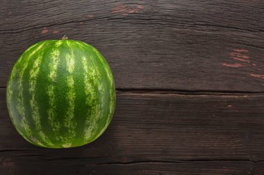 Faydalı bir tatlı. Detoks kavramı olgun karpuz