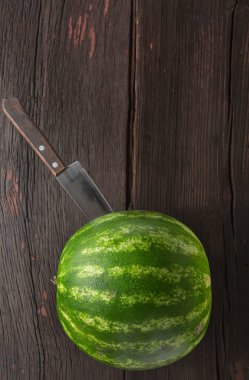 Faydalı bir tatlı. Detoks kavramı olgun karpuz