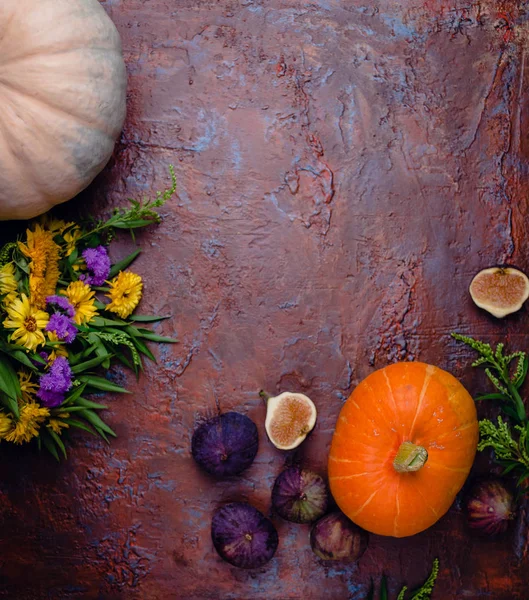 Pumpkin, figs and flowers