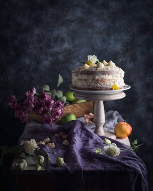 Tablo, çiçek ve meyve pasta