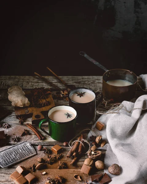 Tea masala served in mugs — Stock Photo, Image