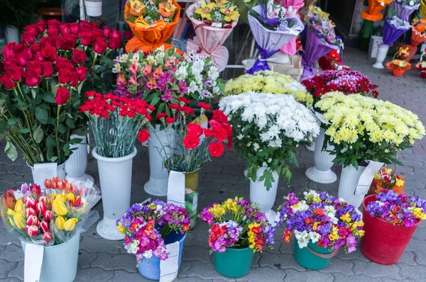 Floristikmarkt in der Stadt — Stockfoto