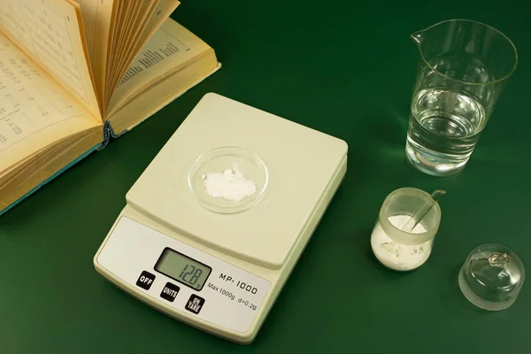 Madde tartma, mezun cam ve referans kitabı