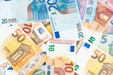 Avro banknotları yığını, Avrupa ödeme sistemi, avro parası nakit, mali geçmiş