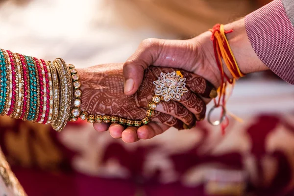 Ritual de casamento no hinduísmo — Fotografia de Stock