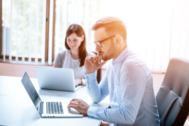 Çalışma iş arkadaşları 