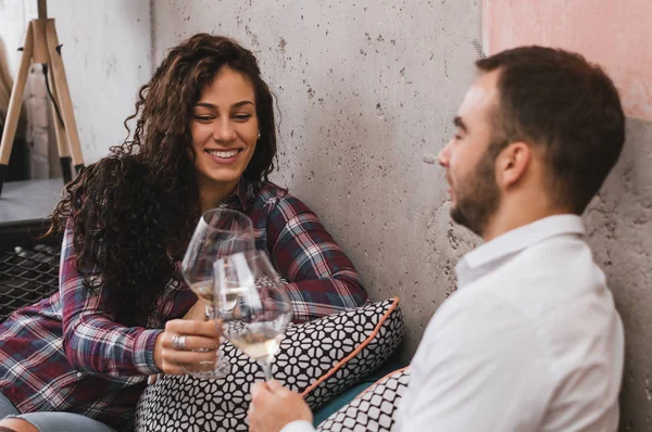 İş adamları kafede dinlendirici