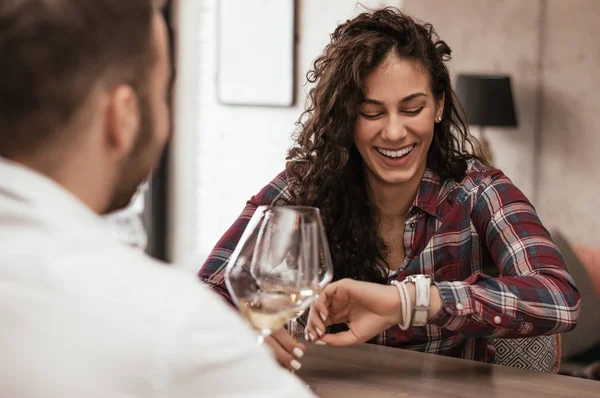 İş adamları kafede dinlendirici