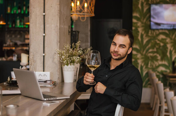 Man sitting at cafe 