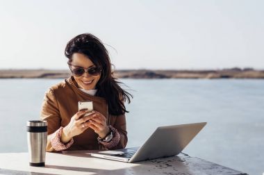 dizüstü bilgisayarda çalışan Yöneticisi