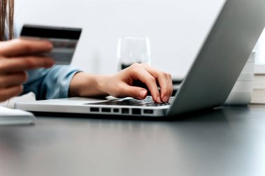 erkek yapma online ödeme eller.