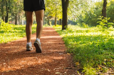 Sabah parkta koşmak