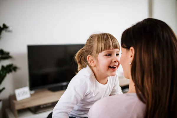 Little Girl Mother Spending Time Together Home — Stock Photo, Image