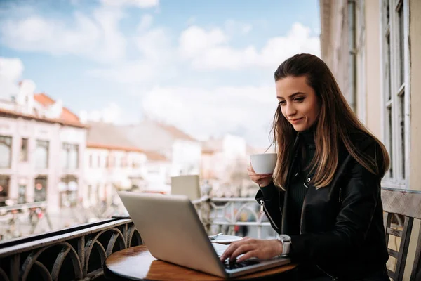 Freelance Work Concept Woman Working Laptop Drinking Coffee Balcony — Stock Photo, Image