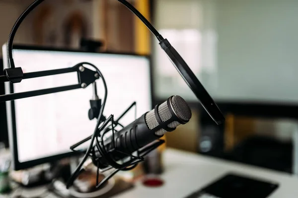 Podcasting Konzept Studiomikrofon Hautnah — Stockfoto