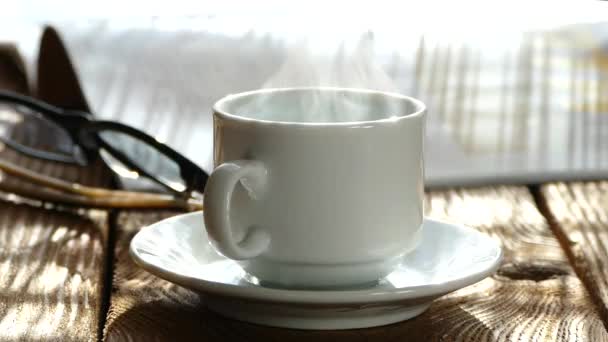 Bere il tè del mattino . — Video Stock
