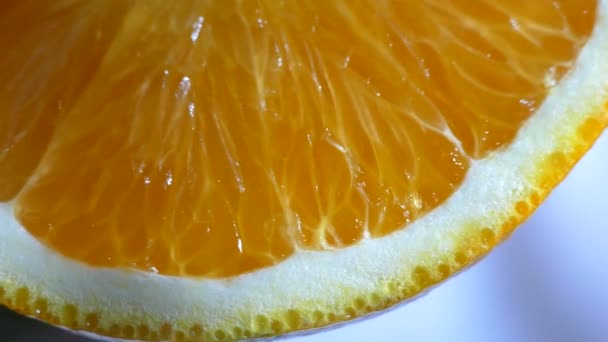 Detailansicht Eines Saftigen Orangenschnitts Zitrusfrüchte Fruchtfleisch Von Orange — Stockvideo