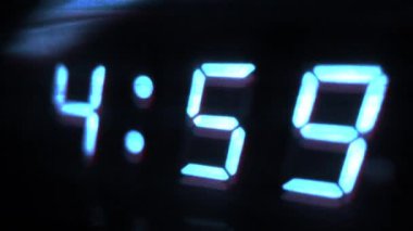 5 Gelecek Tasarım 1 'de 4K Dijital Alarm