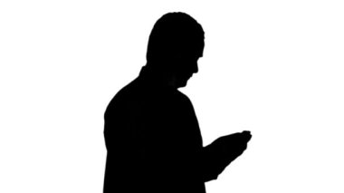 Tatmin Edilmiş İşadamı Taraf Silueti 1