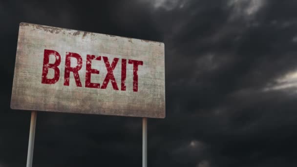 Brexit Rusty Sign Onder Wolken Timelapse — Stockvideo