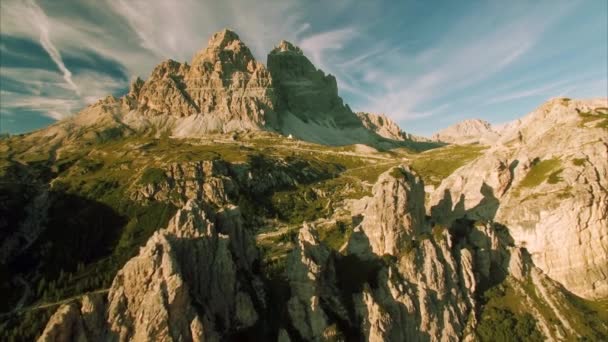 Tre Cime Mountains in de Alpen — Stockvideo