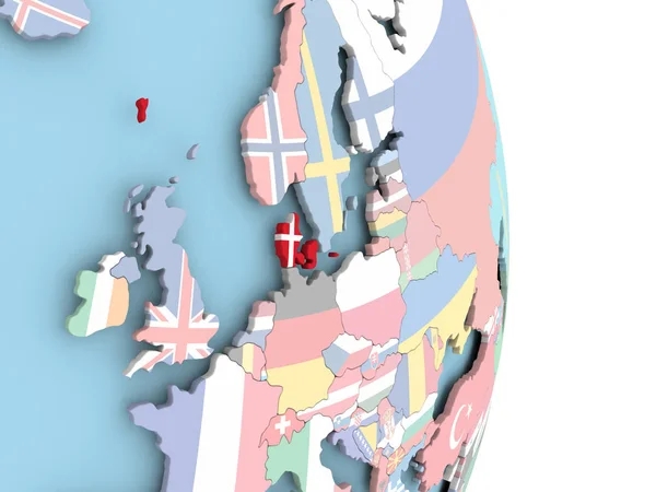 Dinamarca com bandeira no globo — Fotografia de Stock