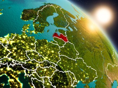 Letonya gündoğumu sırasında uzaydan