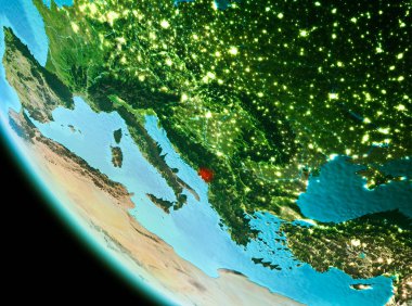 Kırmızı akşam Karadağ