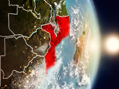 Mozambik gündoğumu sırasında