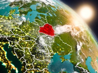 Beyaz Rusya gündoğumu sırasında uzaydan