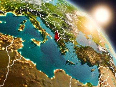 Arnavutluk gündoğumu sırasında uzaydan