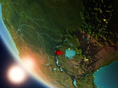 Gün batımı sırasında Ruanda yeryüzünde