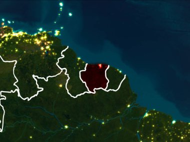 Surinam Haritası geceleri