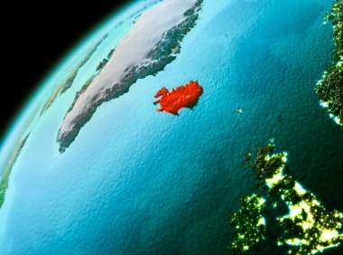 İzlanda'dan akşam uzayda