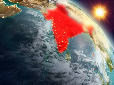 Yörüngeden gündoğumu Hindistan'da