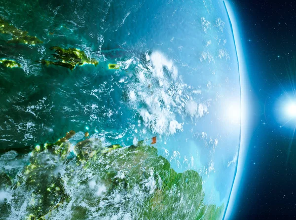 Salida del sol sobre el Caribe en el planeta Tierra — Foto de Stock
