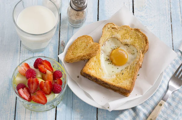 Yumurta kadar güneşli tarafı kalp şeklinde