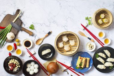 kase farklı Asya yemekleri