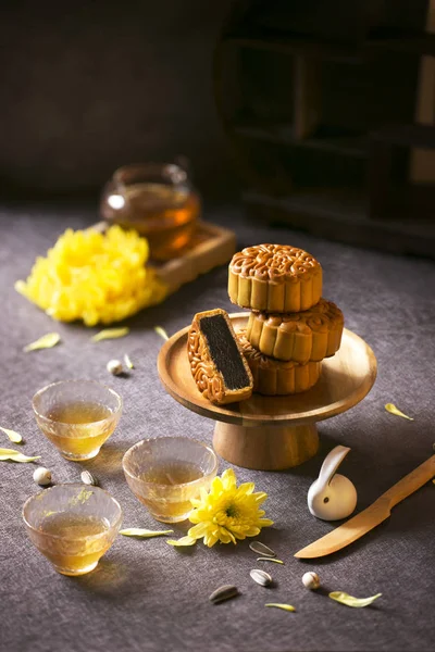 Flat Lay East Asian Mooncake Tea Still Life — Stock Photo, Image