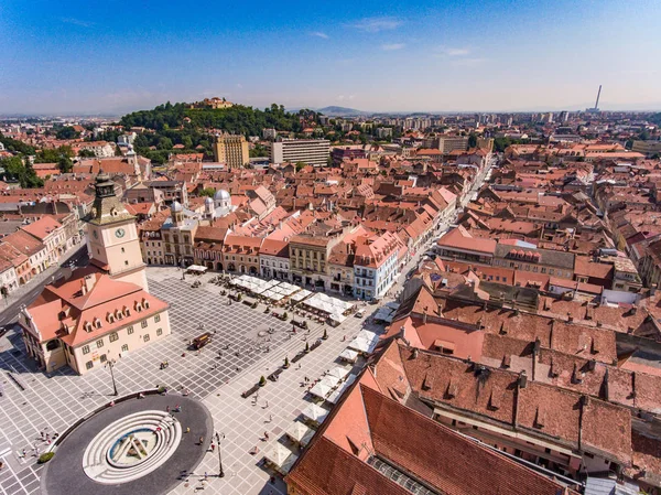 Panoramatický výhled na hlavní náměstí Brasov — Stock fotografie