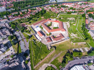 Nagyvarad (Oradea) kale, Bihor, Romanya, Europe duvarlı