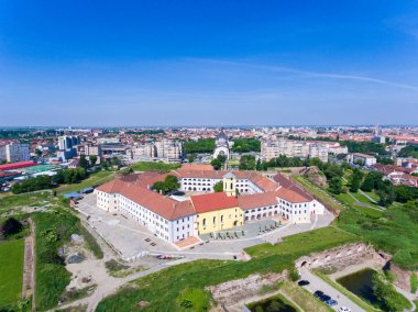 Oradea kale havadan görünümü