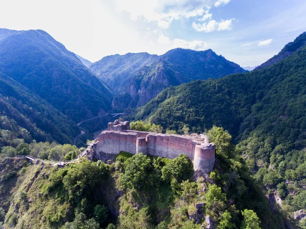 Fortress Poienari, Arefu, provincia de Arges Rumania — Foto de Stock