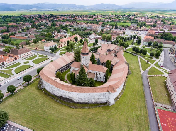 Vista aérea de la iglesia fortificada de Prejmer. Patrimonio mundial de la UNESCO — Foto de Stock