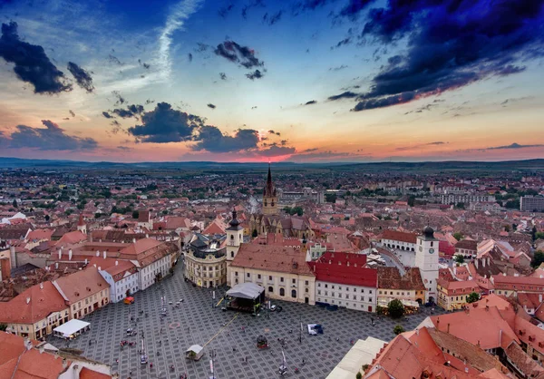 Sibiu Románia légi felvétel a naplemente — Stock Fotó