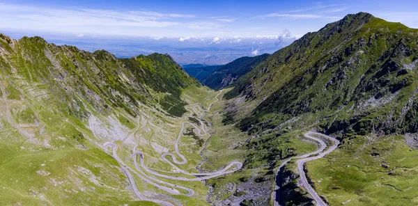 Route panoramique transfagarasane dans les Carpates — Photo