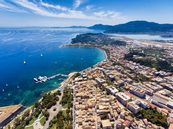 Corfu town yukarıdan. Ada Korfu, Yunanistan'ın eski başkenti
