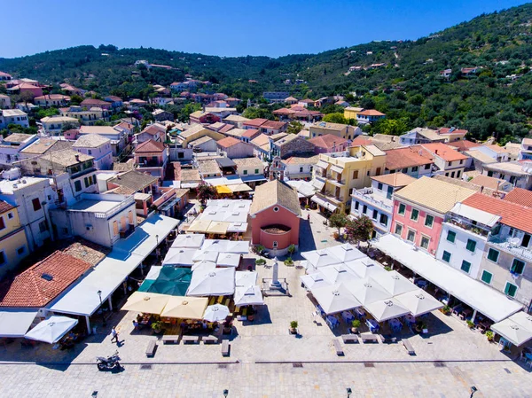Gaios, Corfu, havadan görünümü yakınındaki Paxos adasının başkenti. Küçük şeytan — Stok fotoğraf