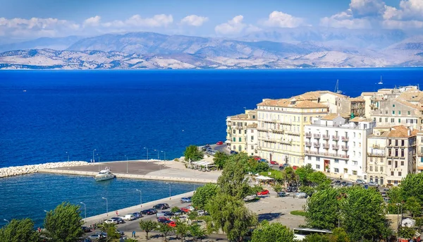 Porto velho de Corfu, símbolo da cidade. Vista panorâmica — Fotografia de Stock