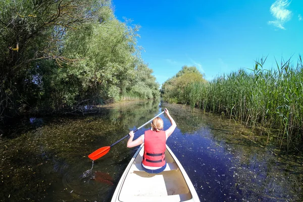 Delta Dunarii Romanya 'da kano gezisi